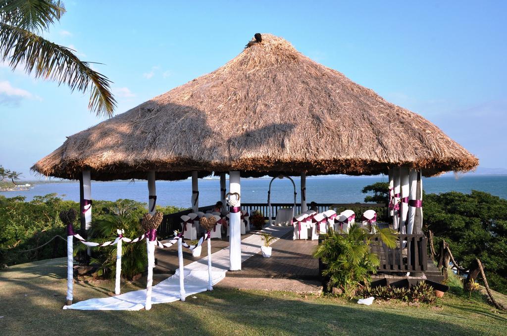 Anchorage Beach Resort Viseisei Екстериор снимка