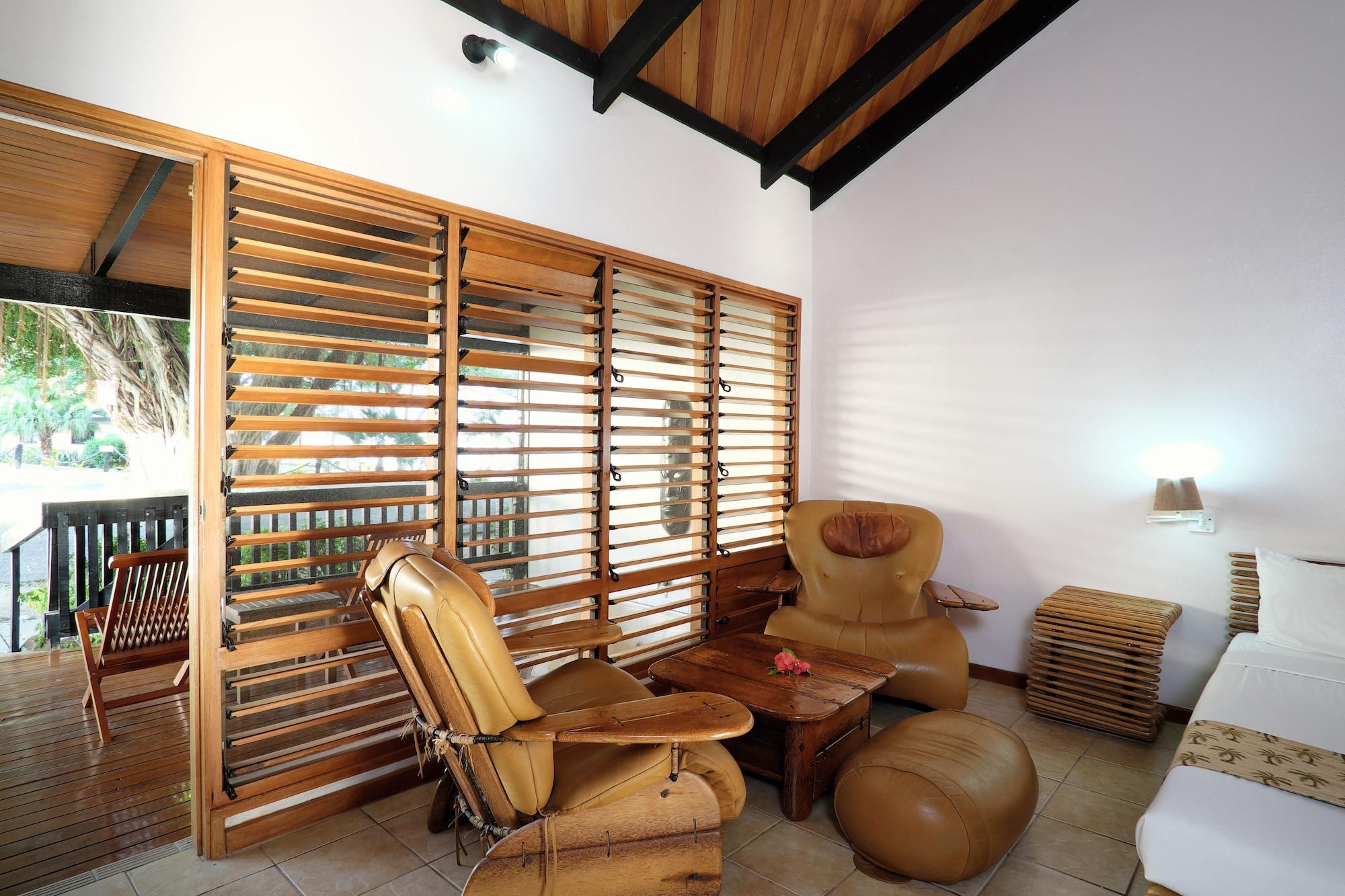 Anchorage Beach Resort Viseisei Екстериор снимка
