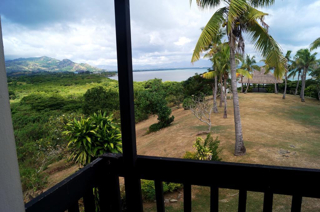 Anchorage Beach Resort Viseisei Екстериор снимка